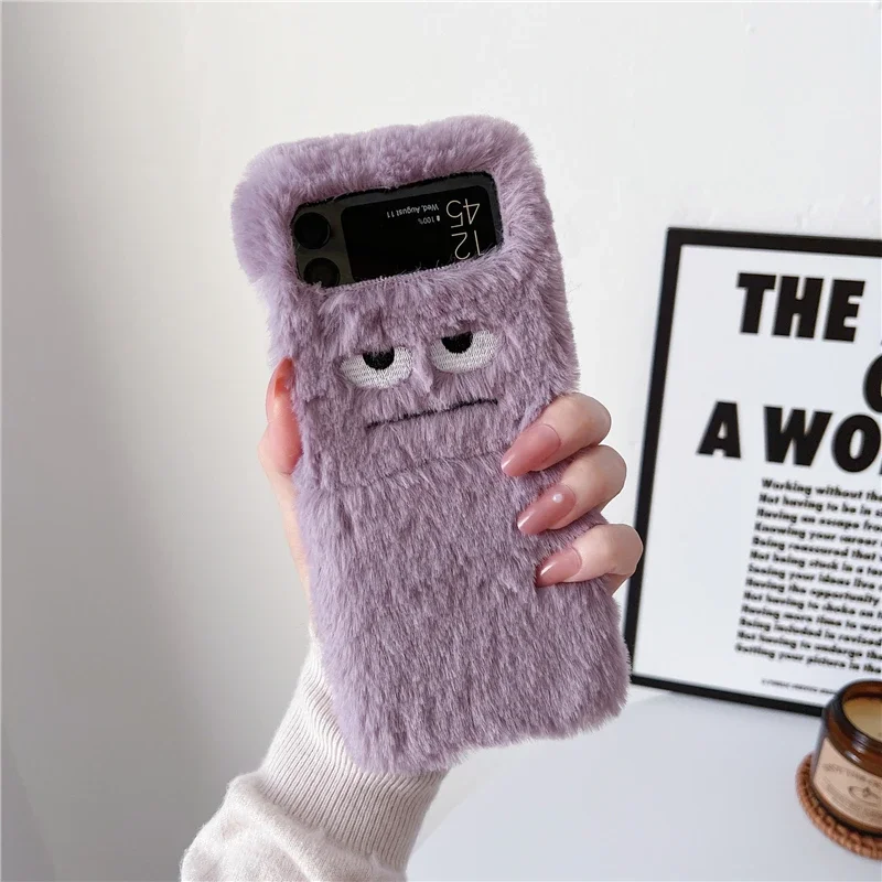Casing Lunak Monster Berbulu B - Monstera ulasan dan harga
